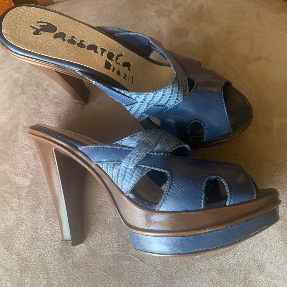 Blue and Brown High Heeled Sandals with Platform/ Passarela Brazil